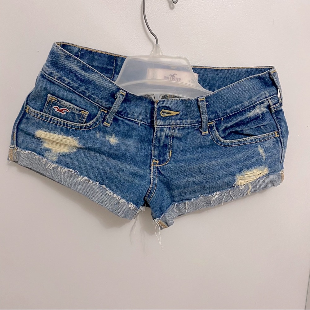 Hollister cutoff holy jean short shorts